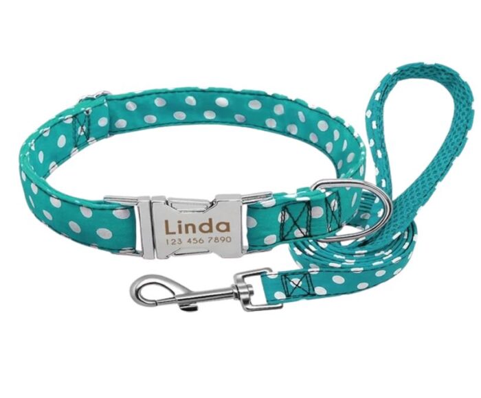 Collar de lunares verde